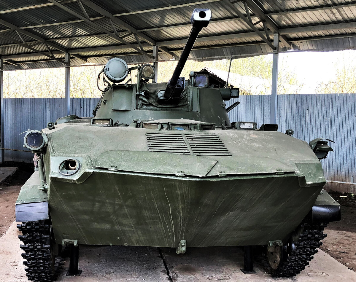 БМД-2 в Музее ВДВ ( г. Рязань).