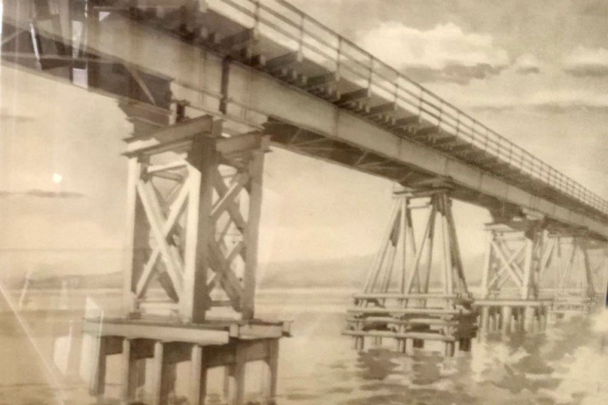    Опоры — пока временные, 1944 г. Рисунок строителя моста Бориса Надеждина.