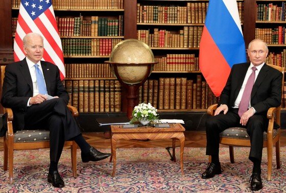    Владимир Путин и Джо Байден