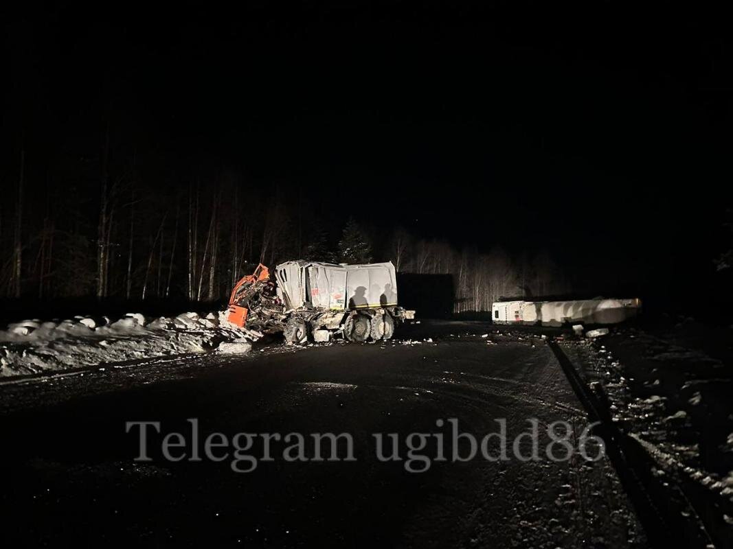    На трассе «Нягань – Талинка» погиб водитель КамАЗа