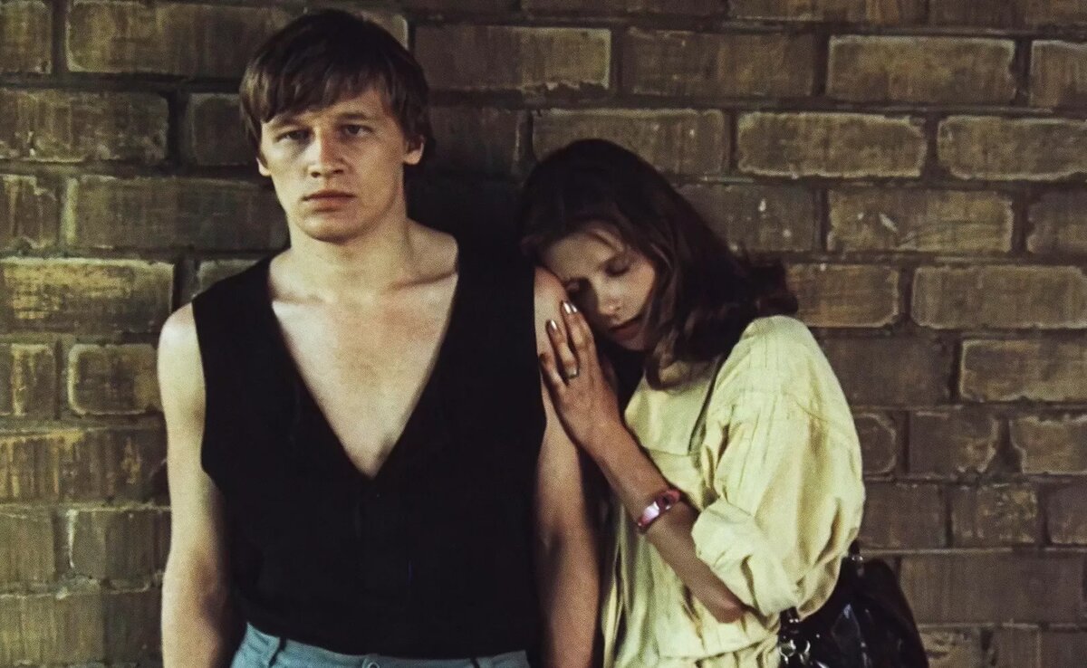 Олег Фомин и Светлана Копылова в фильме «Меня зовут Арлекино» (1988)
