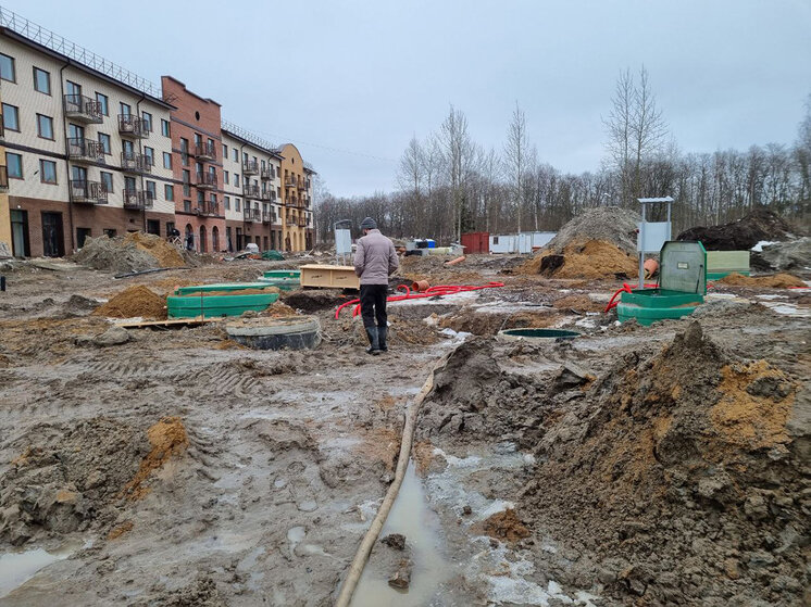     Такой дольщики увидели территорию у своего будущего дома. Фото предоставлено дольщиками ЖК «Итальянский квартал»