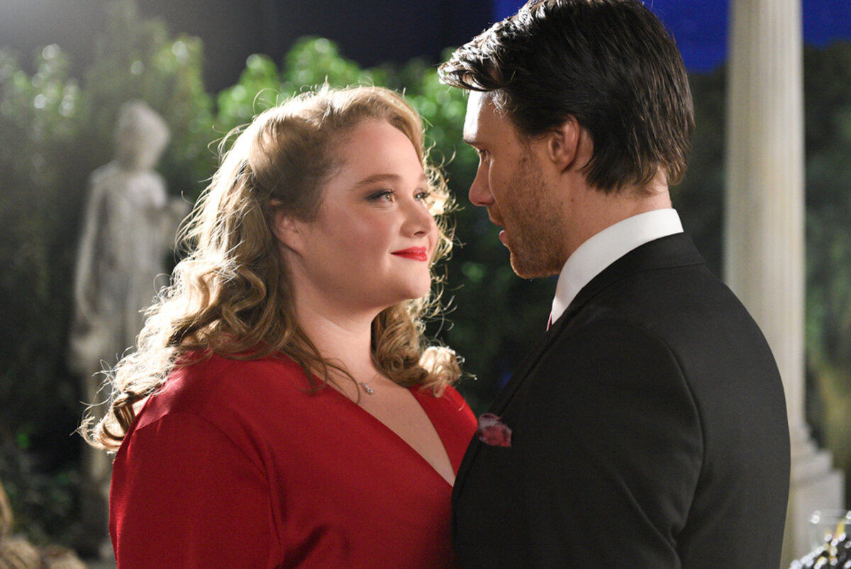 кадр Певица на всю голову