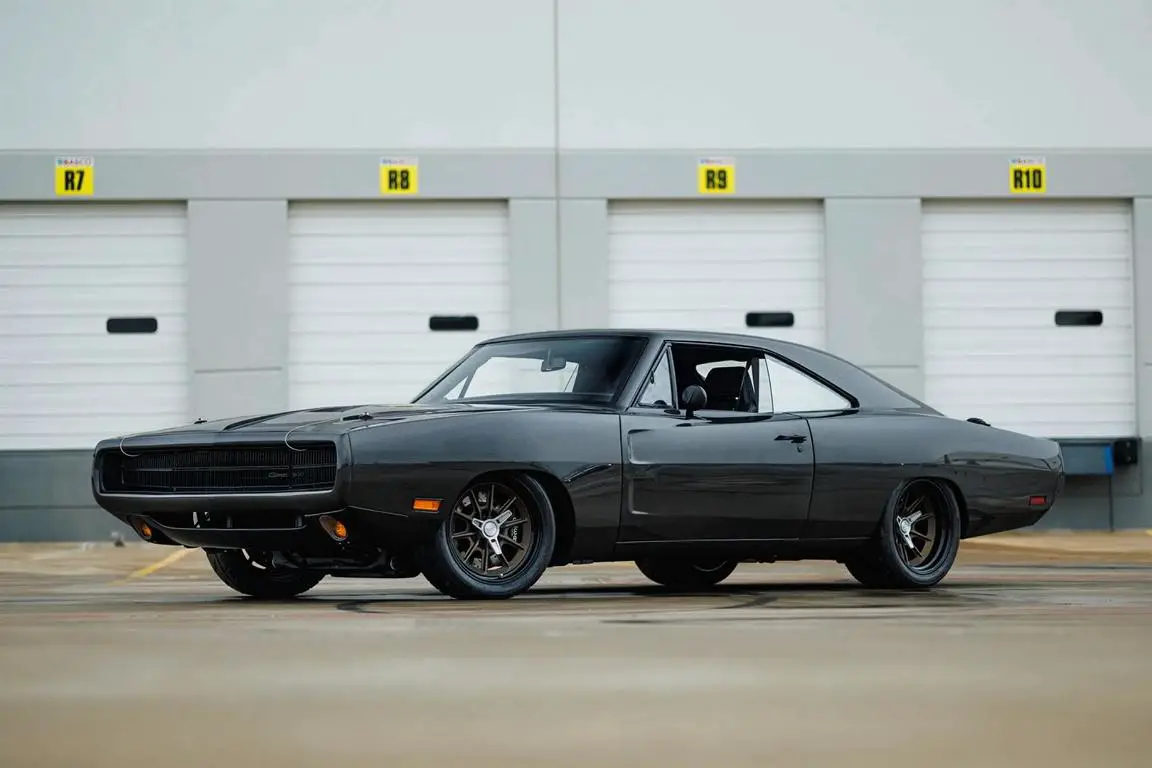 Dodge Charger 1970 года выпуска становится рестомодом с карбоновым обвесом  | REDLINE | Дзен