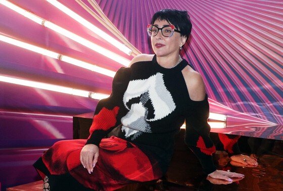    Лолита Милявская