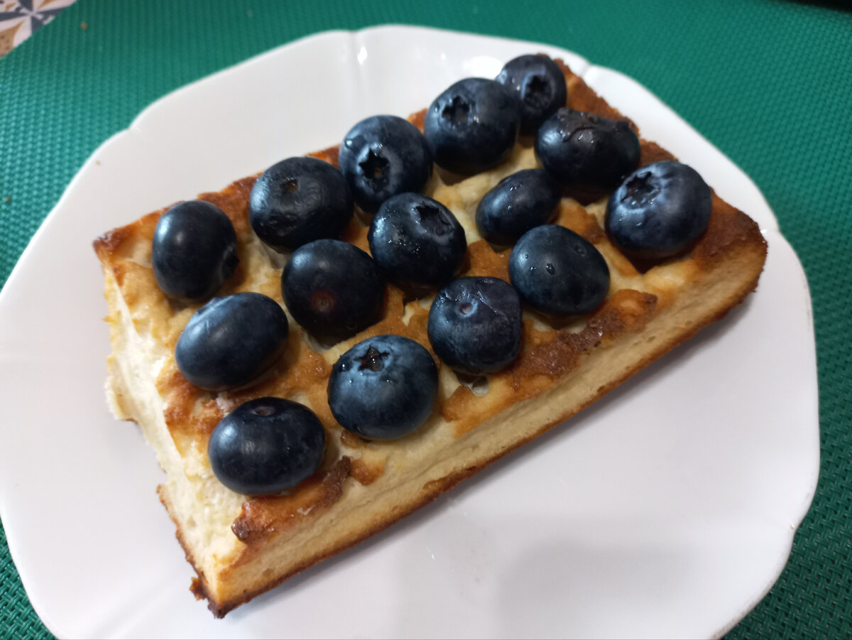 Творожная запеканка с голубикой 