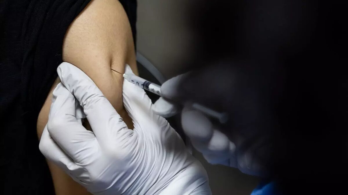     Американские ученые объявили об исчезновении опасного штамма гриппа «Ямагата», который более десяти лет вызывал эпидемии этого вирусного заболевания по всему миру.