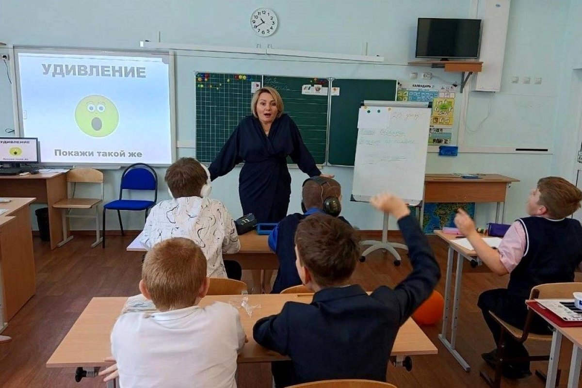    Лучшим дефектологом Иркутской области признан учитель из Молодёжного