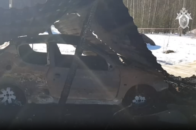    На месте ЧП нашли тела троих человек и обрез. Фото: Следственный комитет по Санкт-Петербургу