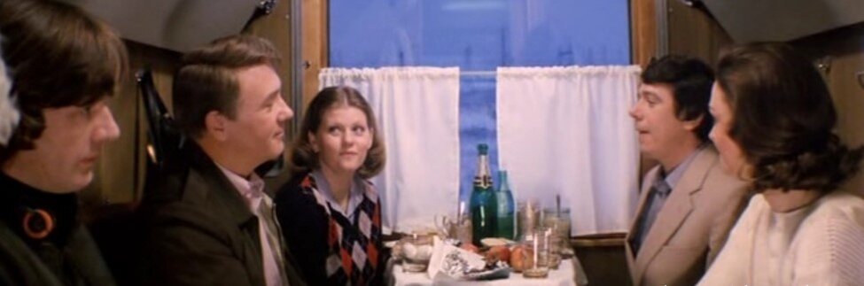 Кадр из советской комедии Геральда Бежанова «Самая обаятельная и привлекательная»