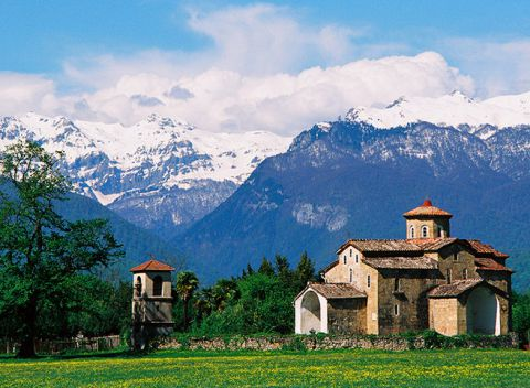 Храм Успения Пресвятой Богородицы. Лыхны
