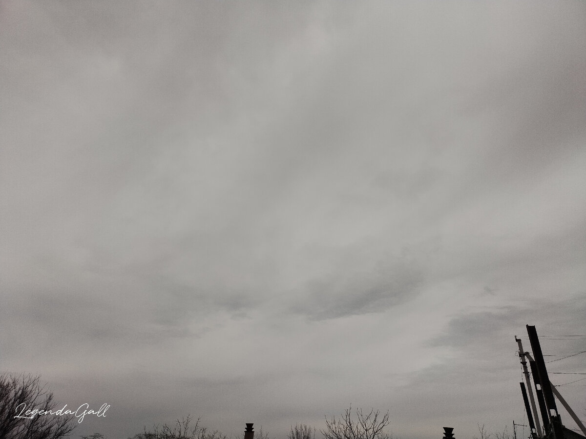 Небо в половине десятого утра