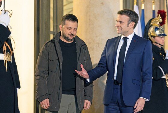    Владимир Зеленский и Эммануэль Макрон