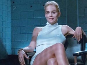    Фото: Кадр из фильма "Основной инстинкт", 1992 год, Carolco Pictures, реж. Пол Верховен Григорий Лебедев