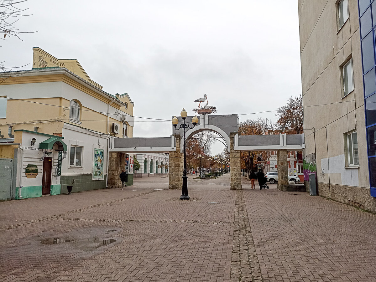 Прогулка по Ейску: знакомство с южным городом (часть 1) | com_2:  путешествия в картинках | Дзен