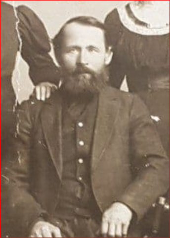 Ранний снимок Якова Маркова