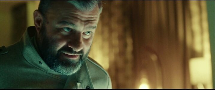 Фото из фильма "Неестественный отбор" с Михаилом Пореченковым 