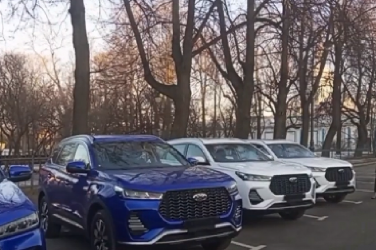    Эксперт Моржаретто: у российского кроссовера X-Cross 7 хорошие перспективы