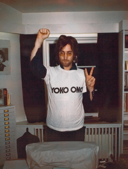  @johnlennon/Instagram*