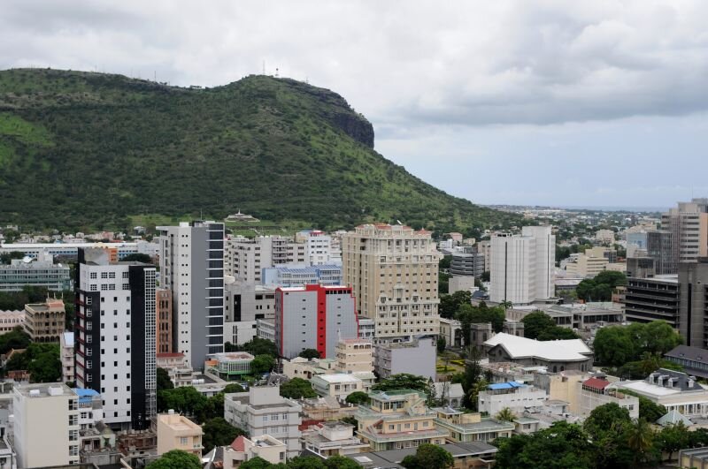 Вид на Порт-Луи из Цитадели