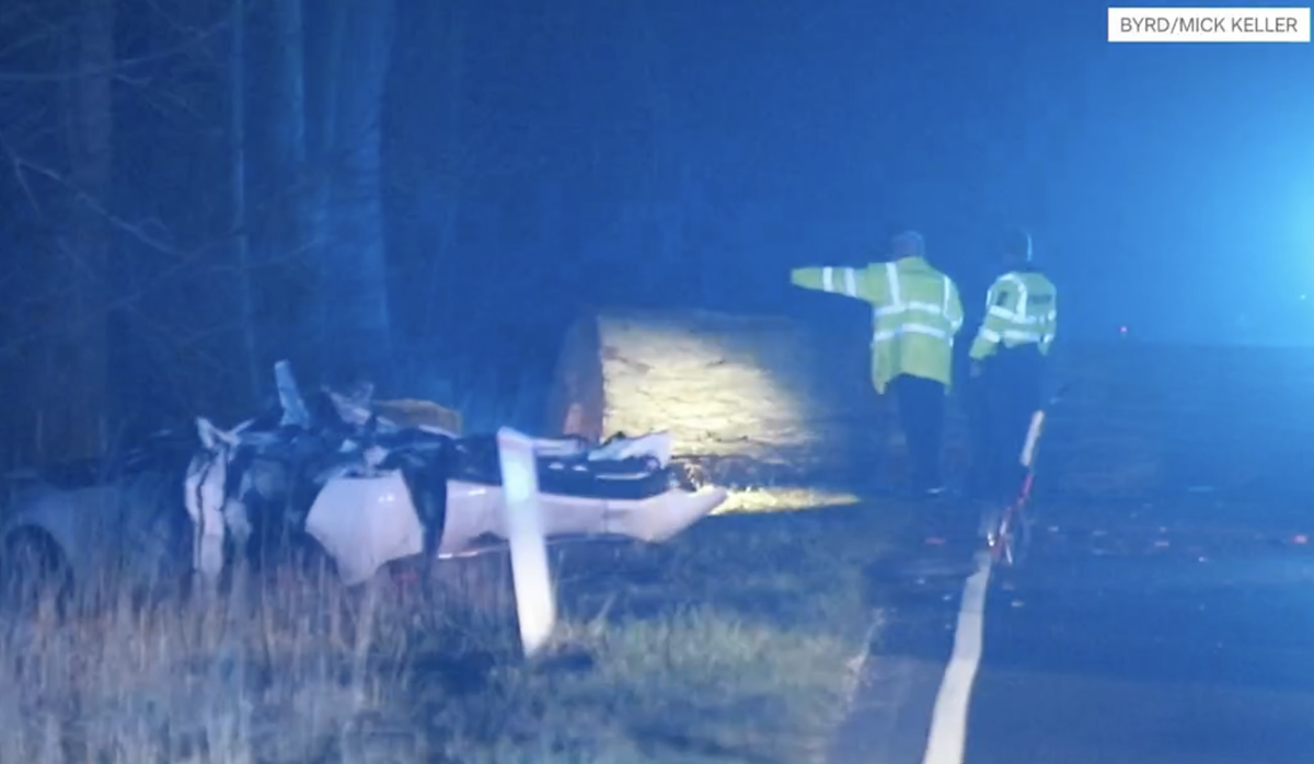 Кадры ночной аварии. https://www.dr.dk/drtv/se/tva_-vaernepligt-for-kvinder-paa-vej_443208