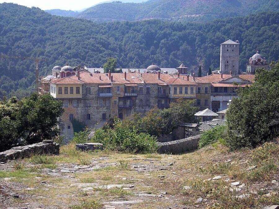    Иверский монастырь на Святой Горе Афон в Греции Фото: Michalis Famelis, по лицензии CC BY-SA 3.0