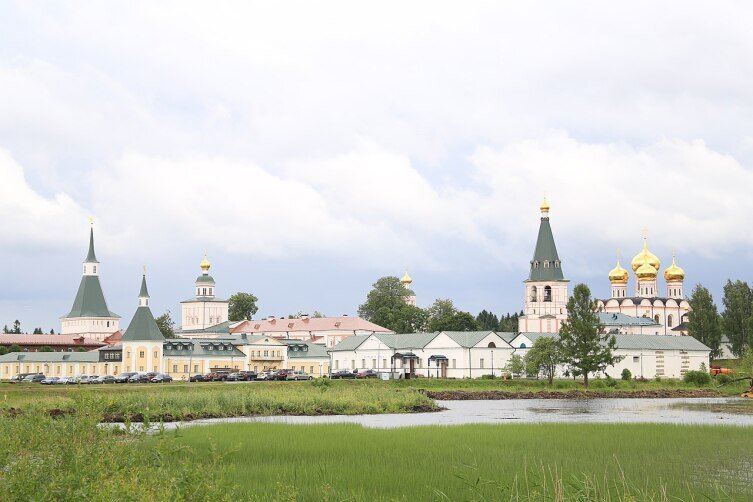    Valdai Iversky Bogoroditsky Svyatoozersky Monastery Φωτογραφία: Άγνωστος συγγραφέας, με άδεια CC BY-SA 4.0