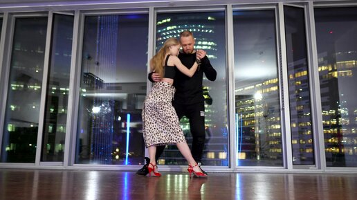 Pavel Sobiray and Victoria Testova. Street Tango. Rozhden — Одинокими.