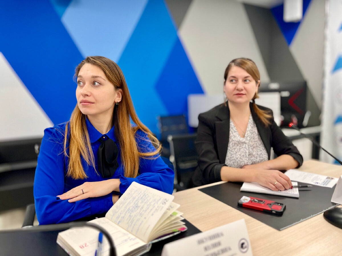 10. календарь 2018 2019 2020. таблица бюджета 2021 год. 100 2018. налоговые и неналоговые доходы 2022.