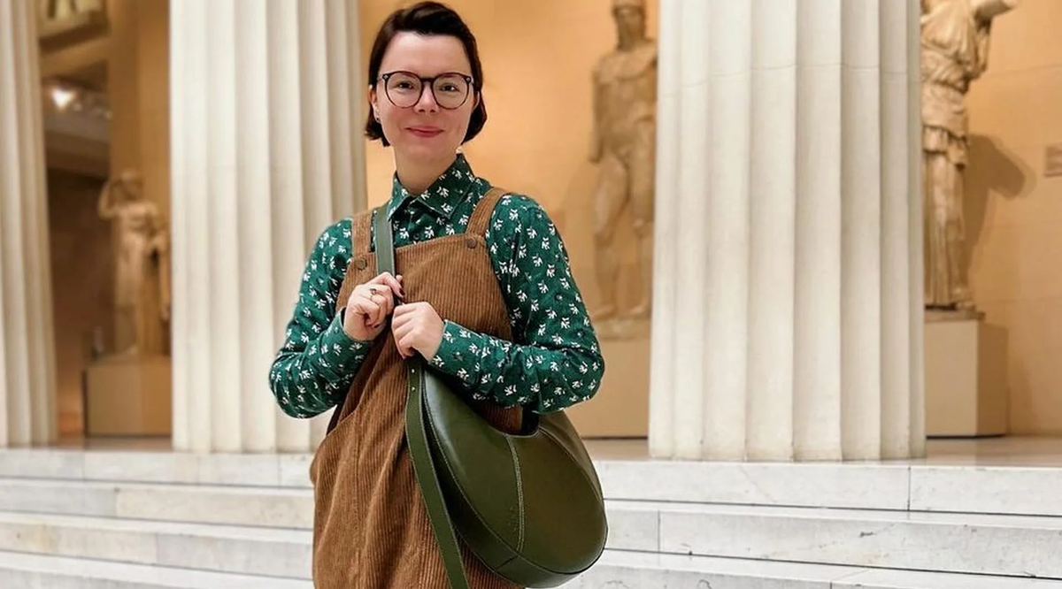 Татьяна регулярно делится фотографиями с интересными луками из брендовой одежды. Она модница, и это заметно. 