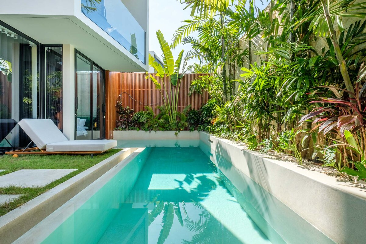 Вид с одной из вилл Alex Villas