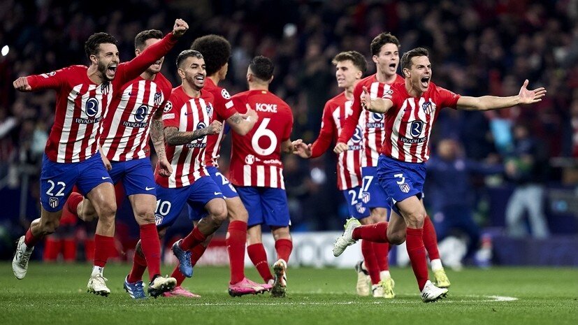     Футболисты «Атлетико» после победы над «Интером» в Лиге чемпионов Gettyimages.ru Diego Souto / Contributor