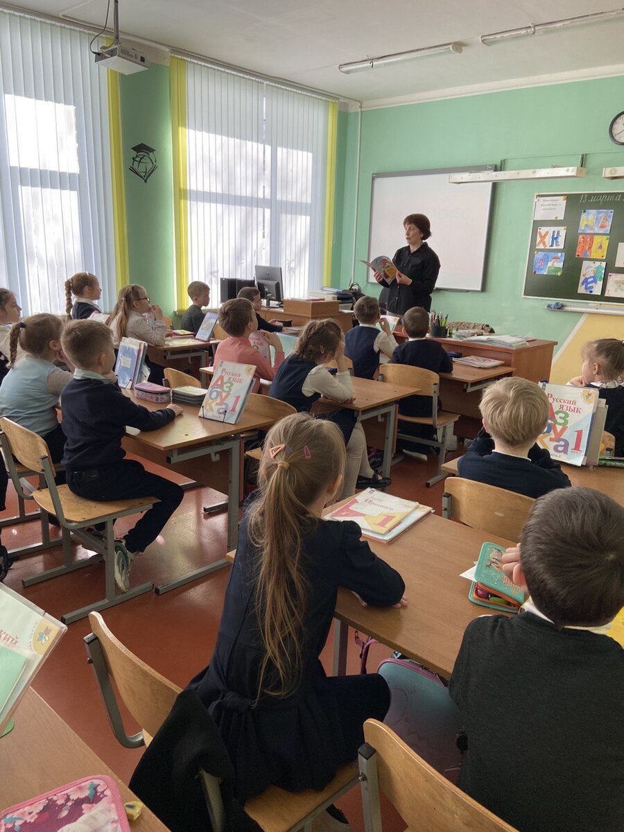 х 1 9 3 класс. х2=5х. 9 х 0. уравнение х:3 решение 2 класс. найдите наибольшее и наименьшее значения функции y=x2-2x-3.