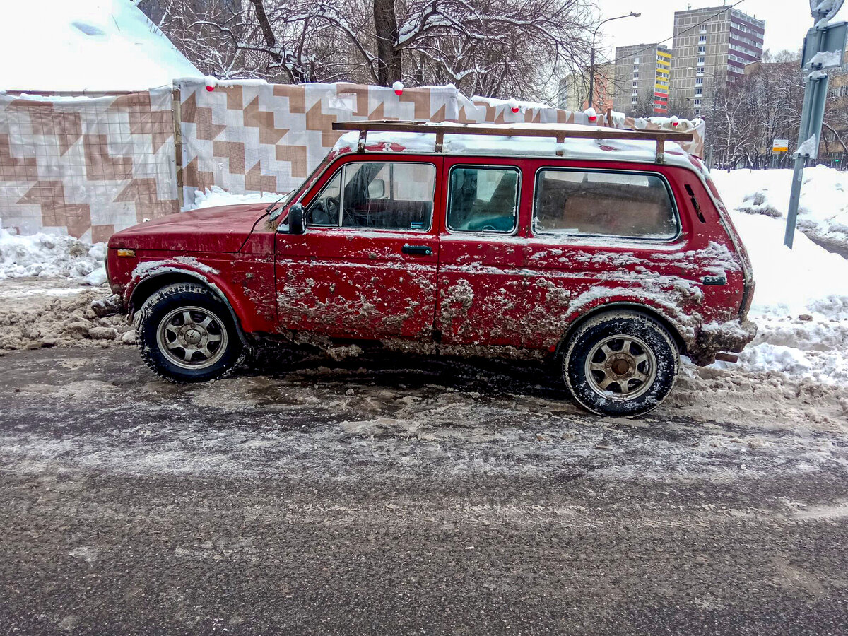 Просто представьте - новый отечественный полноприводный автомобиль, который имеет кучу плюсов перед знакомой всем классической "Нивой": И это лишь малая часть из полного списка отличий.-2