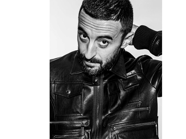    Вальтер Кьяпонни покидает пост креативного директора Blumarine (фото 1)