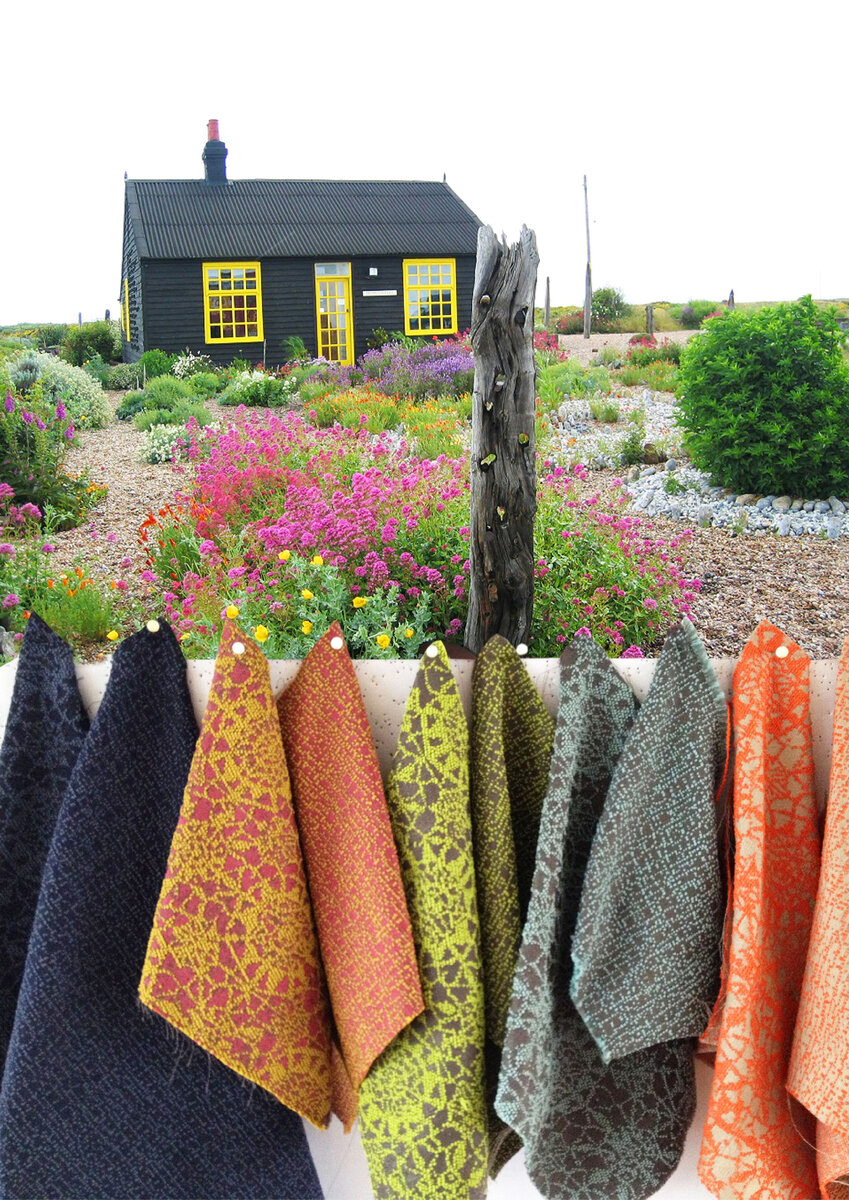 Эта фотография и далее в галерее – ткани из коллекции Outdoor от швейцарской текстильной фабрики Creation Baumann