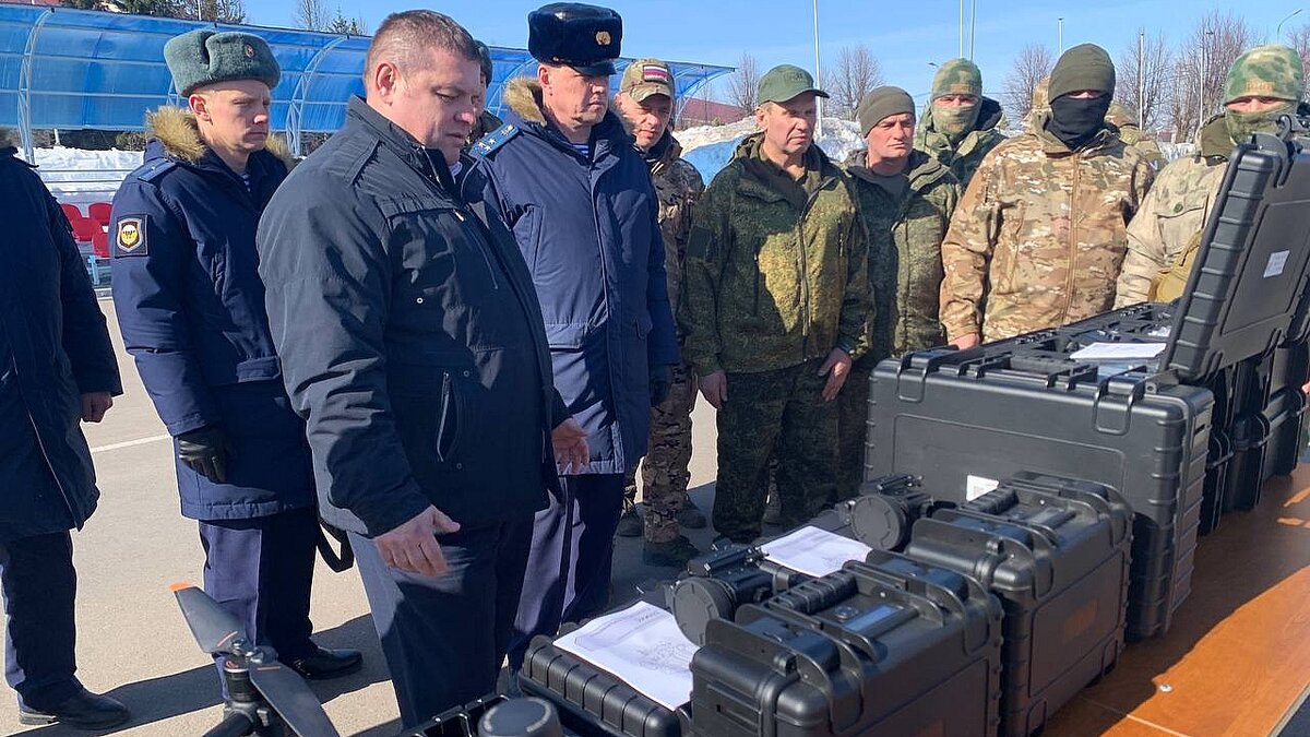 Тульская дивизия ВДВ получила очередную партию спецтехники и оборудования |  Вести Тула | Дзен