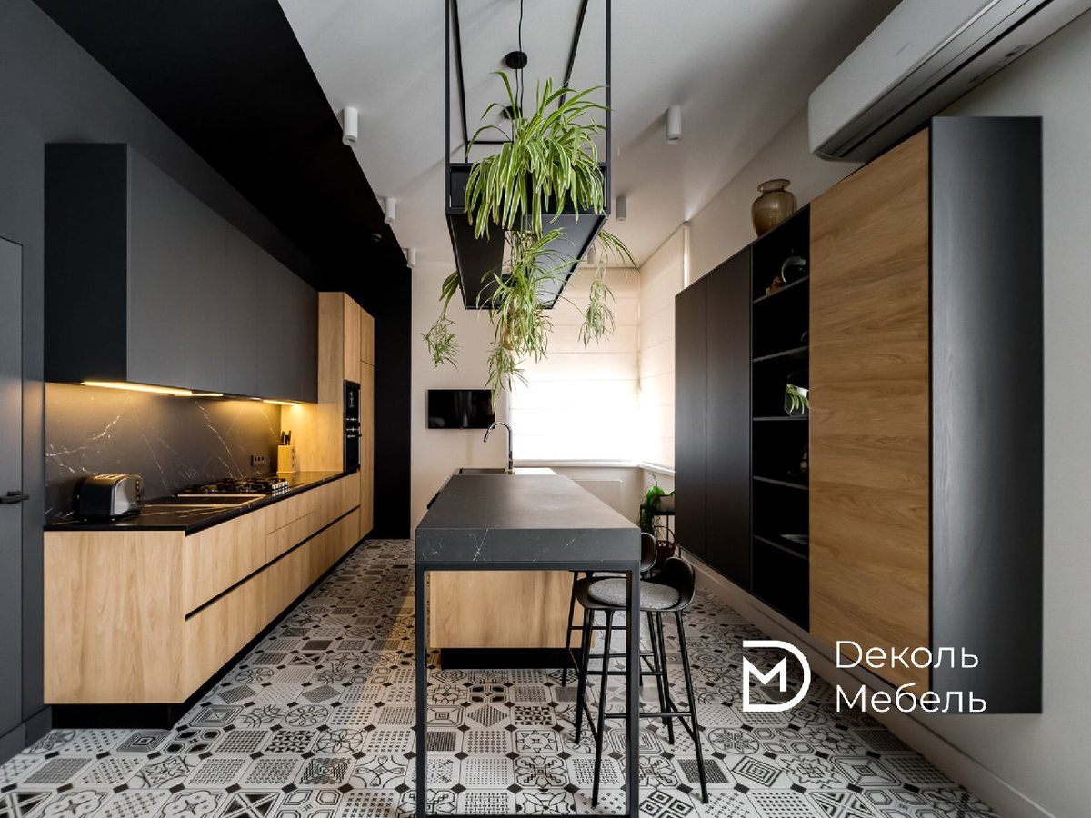 Общий вид кухни. Листайте дальше --->