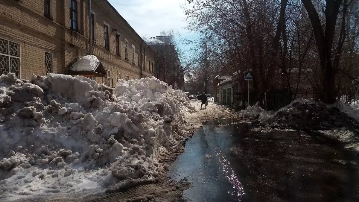     В пятницу, 15 марта, жителям Татарстана обещают потепление до 5 градусов выше нуля. Такую информацию сообщили в управлении по гидрометеорологии и мониторингу окружающей среды региона.