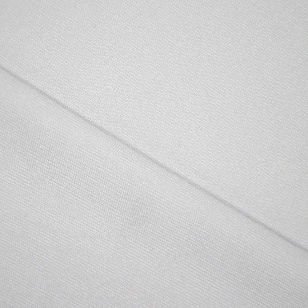 Халаты, пижамы, пеньюары — все это домашняя одежда. Она должна быть максимально комфортной в носке и не вызывать аллергических реакций. Для домашней одежды используют определенные ткани и трикотаж.-3