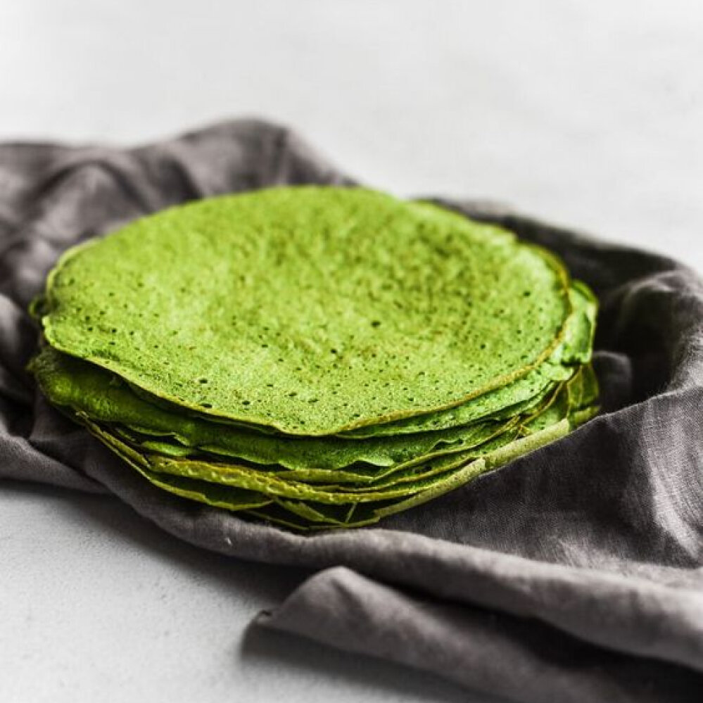 Зеленые блинчики из шпината