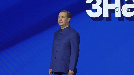 Дмитрий Медведев по-английски ответил о перспективах признания в мире новых регионов