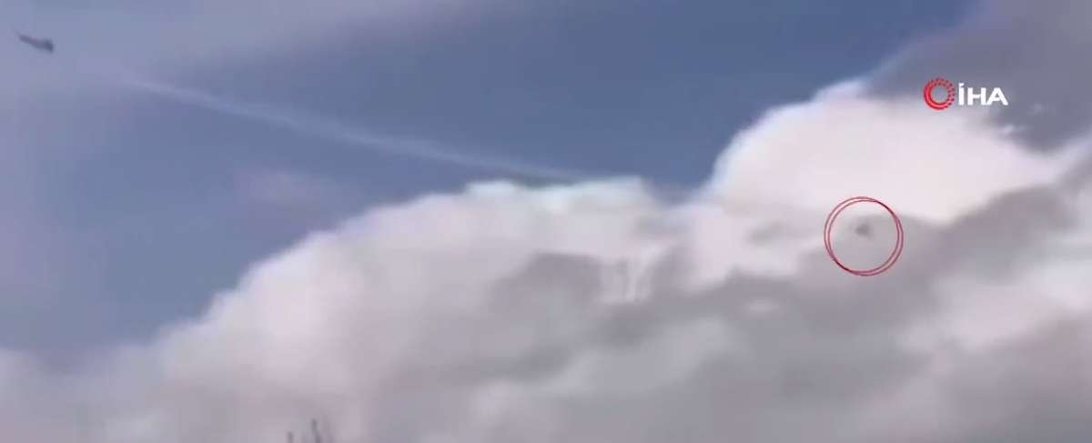 Um avião F-5 caiu durante um voo de treinamento na província turca de Konya, informou a mídia local.  O incidente ocorreu perto da cidade de Karatay.-3