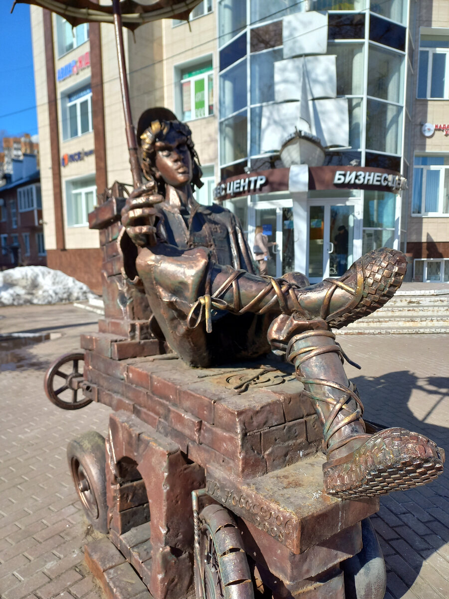Вот такой Емеля в городе Наро-Фоминск.