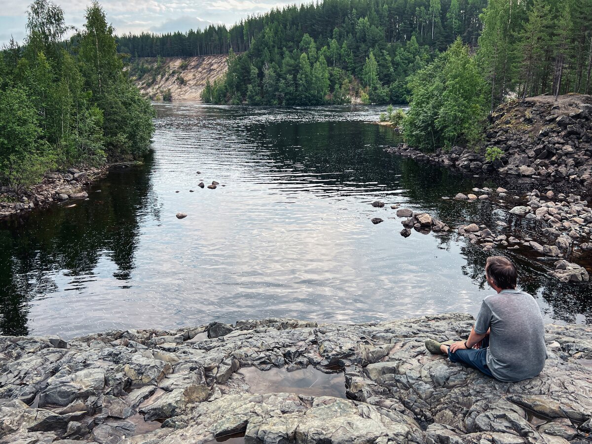 умножение в столбик. блич бамбиетта бастербайн. как решать столбиком. 2 17. нвку 52-12-23.