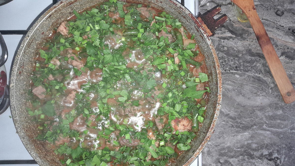 Салат из стручковой фасоли с кукурузой