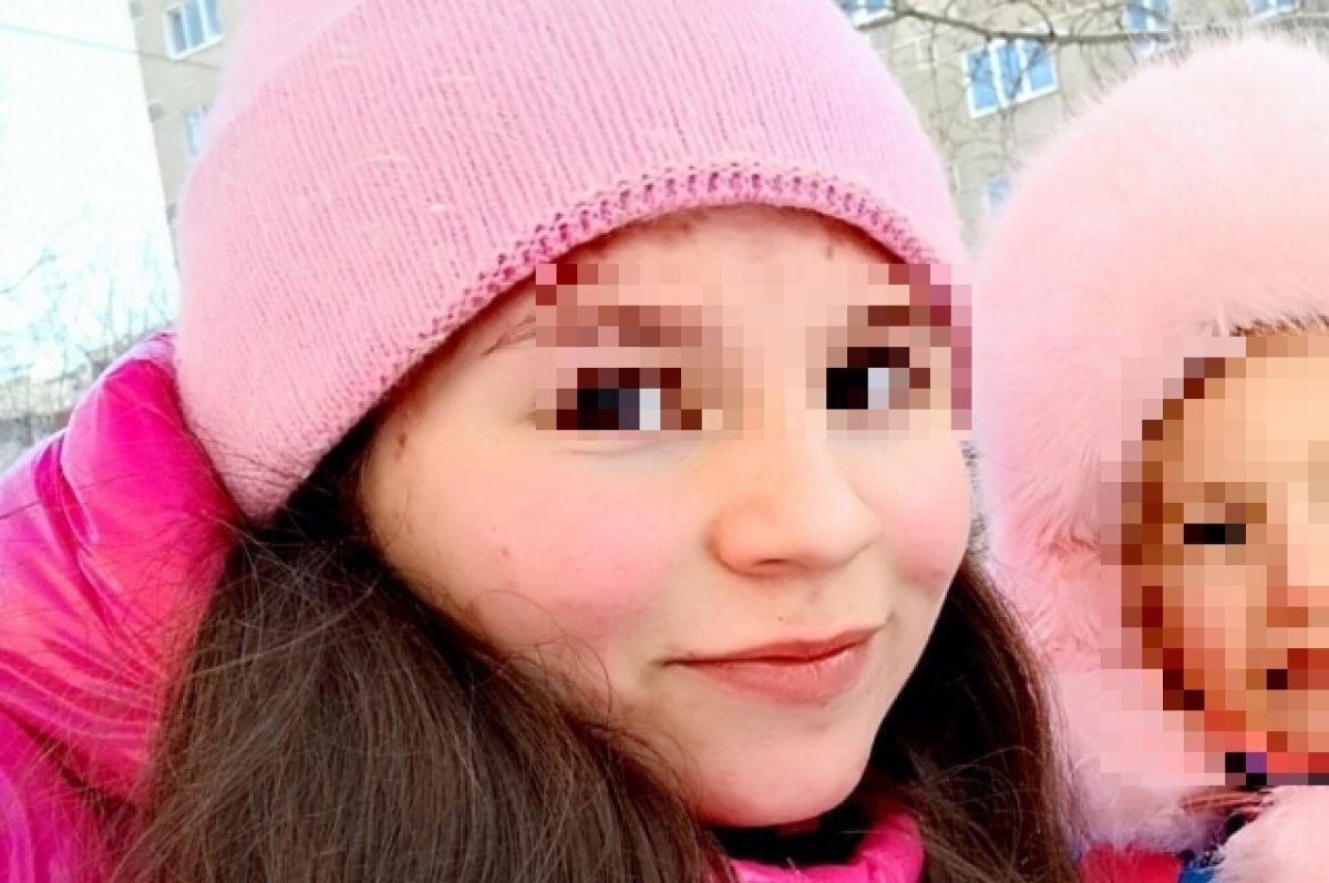    14-летняя девочка пришла домой вся в синяках.