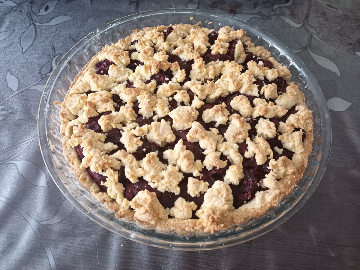 пирог с вишней