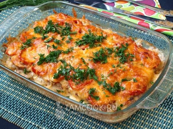 котлеты в духовке. жареный фарш. картошка сверху фарш. котлеты на протвине в духовке. закуска в бубликах.