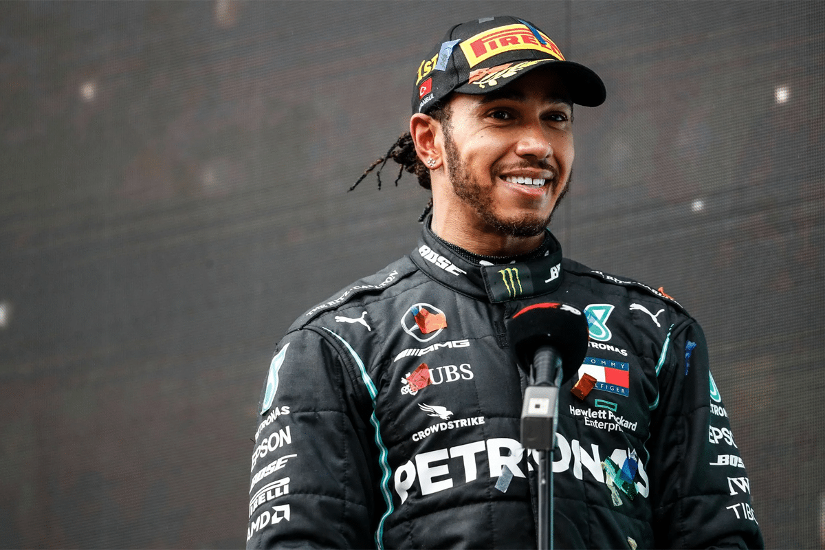 F1 grand prix. бмв-заубер» f1. участие в формуле 1. сильверстоун. ред булл ф1.